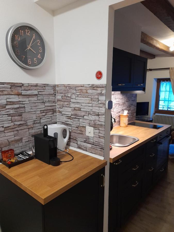 Studio Chez Un Vigneron Au Village Au 2Eme Etage Sans Ascenseur 빌레뉴브 외부 사진