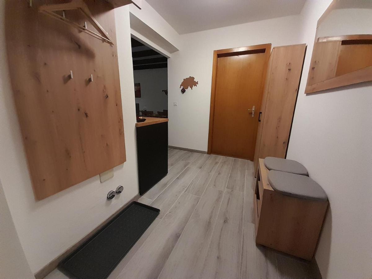 Studio Chez Un Vigneron Au Village Au 2Eme Etage Sans Ascenseur 빌레뉴브 외부 사진