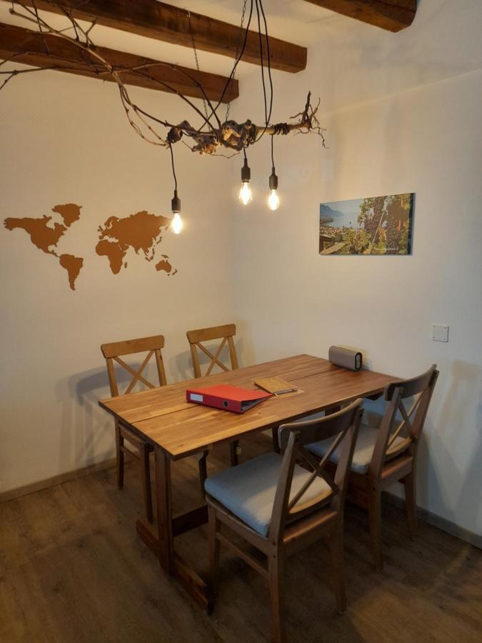 Studio Chez Un Vigneron Au Village Au 2Eme Etage Sans Ascenseur 빌레뉴브 외부 사진